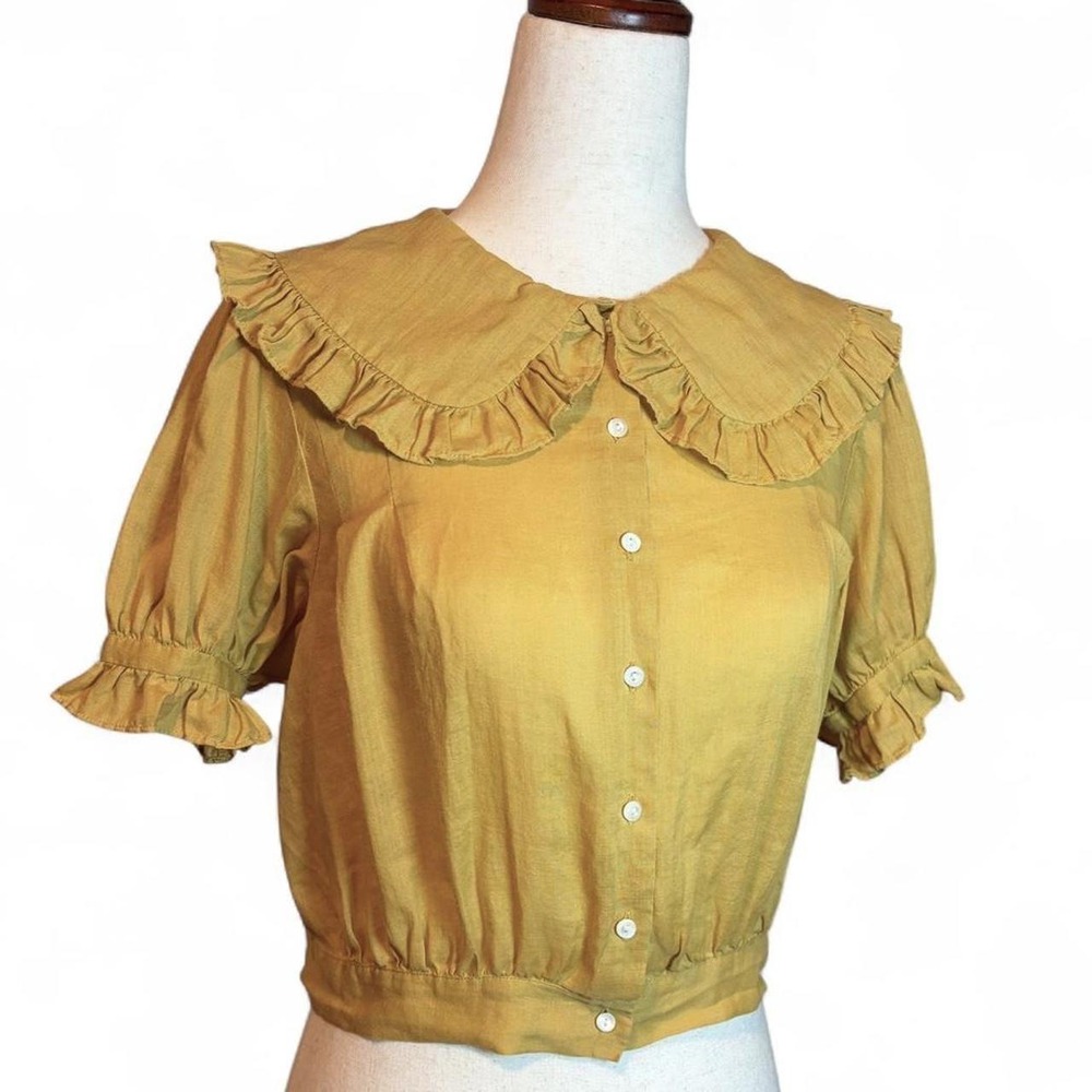 Doen Sparrow Top in Marigold. Size small